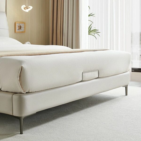 Freeboard Upholstered Without Storage Bed In Leatherette - A Crown Furniture